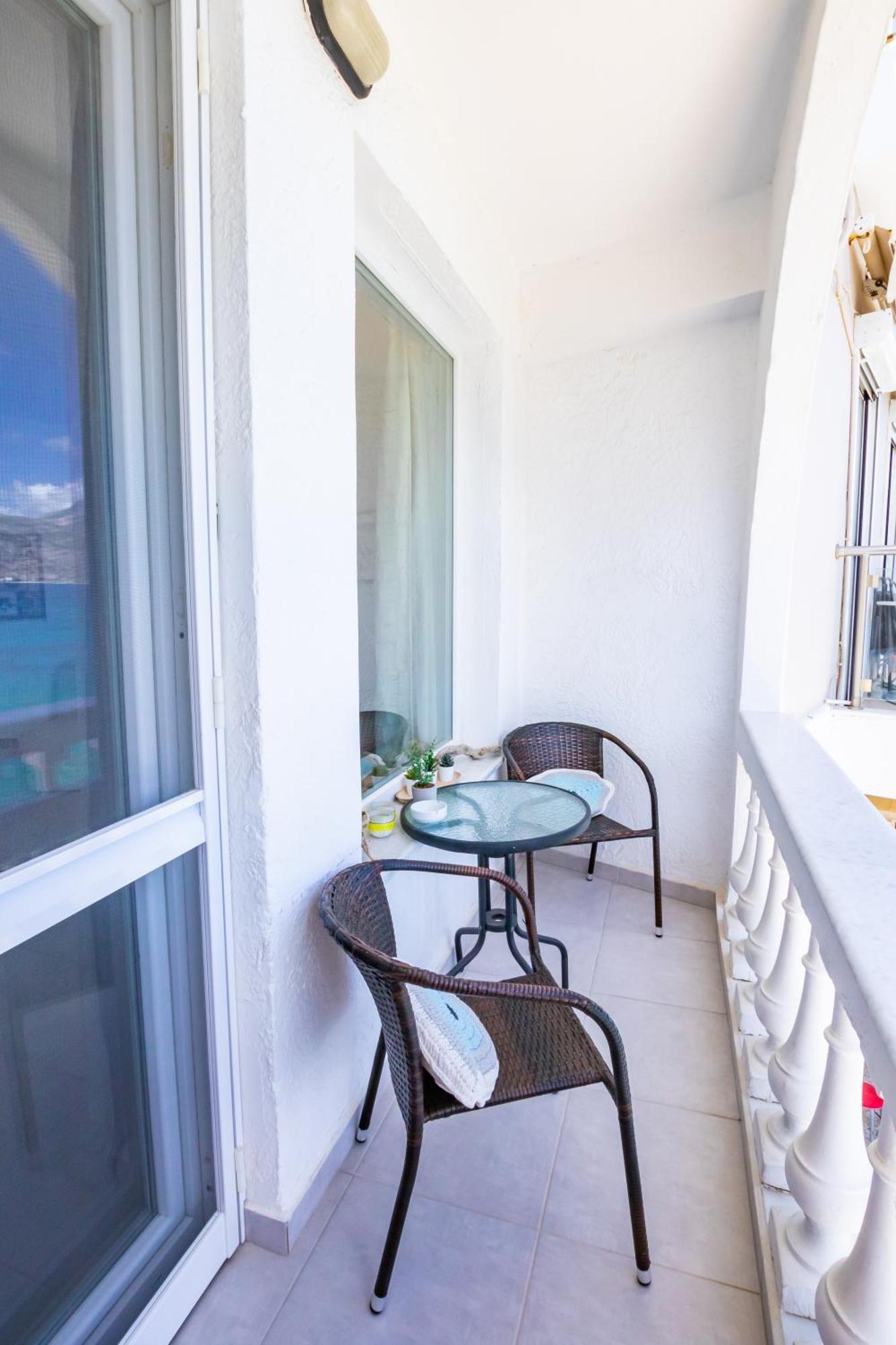 Mimis & Connie 1 Apartment Karpathos Town  Exterior photo